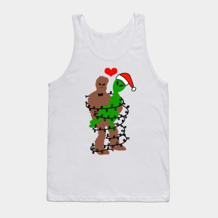 Bigfoot Alien Christmas Love Tank Top